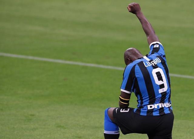 金年会官方登录-包含里程碑夜里昂扳平良机，意大利杯赛后刷纪录，质疑声仍在，心理建设被强调的词条