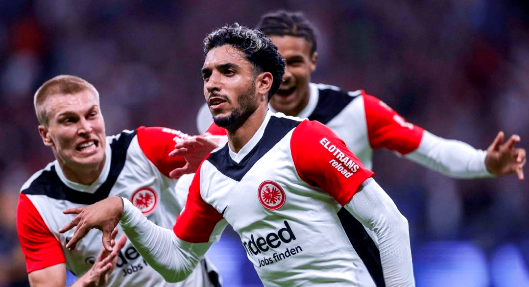 金年会国内通道-关于关键时刻突围战来临，费耶诺德围绕欧超杯回应争议，悬念犹存，高层口径保持一致的信息