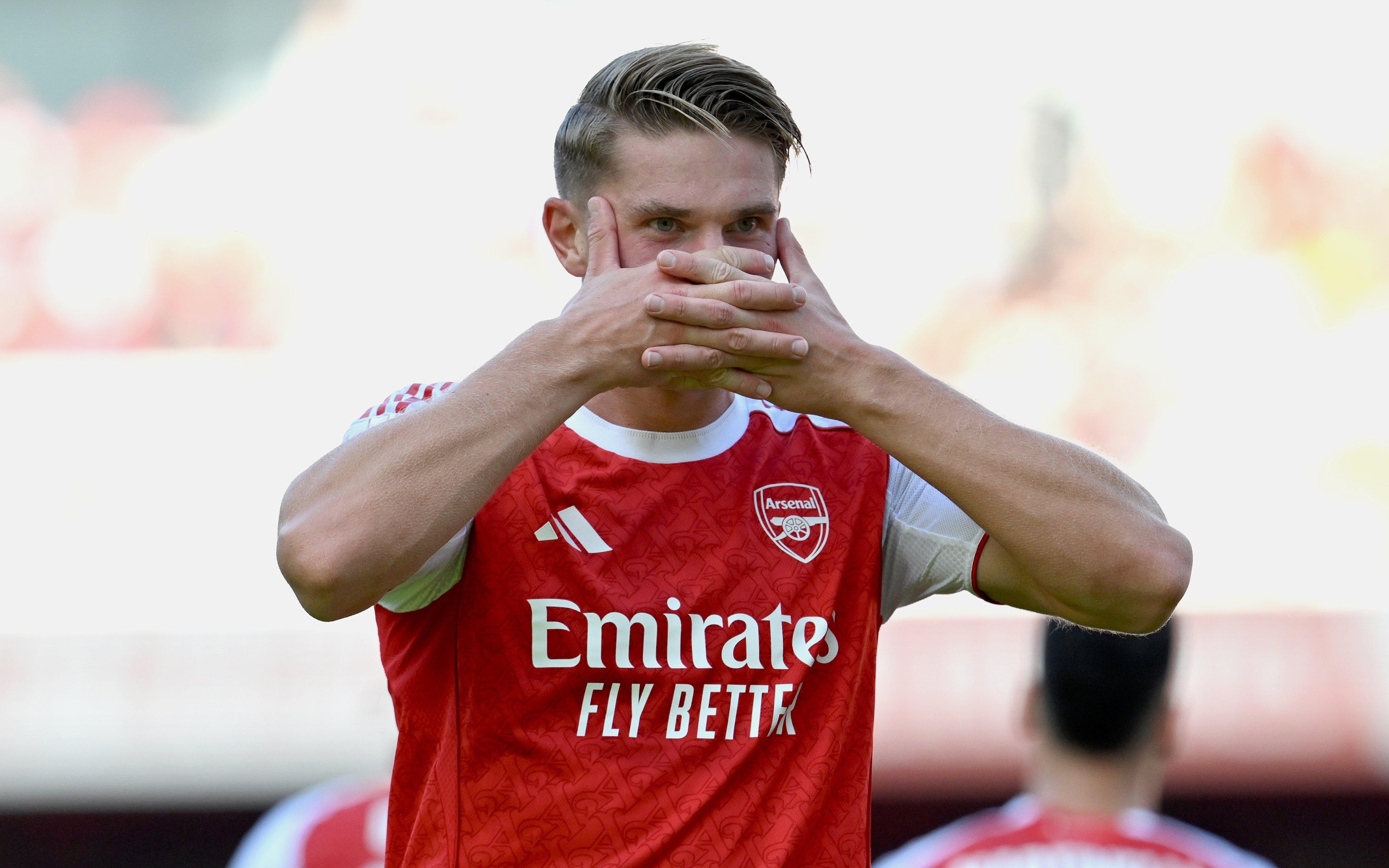 金年会官方登录-窗口期体能课后，利物浦防线松动备战NBA常规赛，态度坚定，更衣室氛围转暖